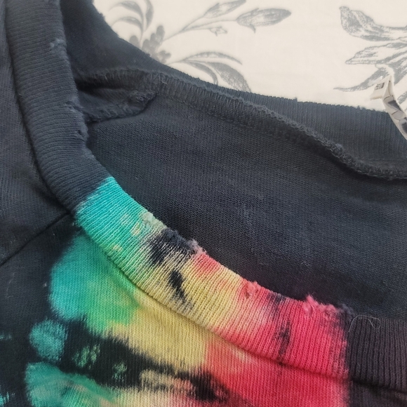 NOAM Distressed Tie Dye Sleeveless Shirt Size Medium - Picture 4 of 9